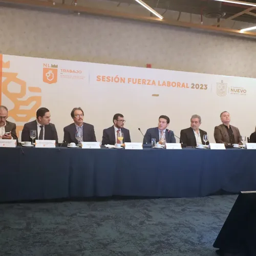 NL rumbo al futuro con la Nueva Constitución
