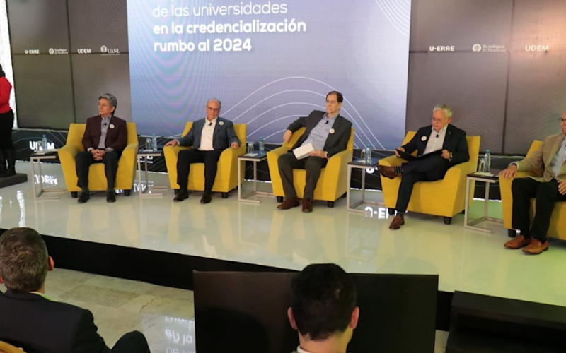 Universidades de Nuevo León promueven la Credencialización