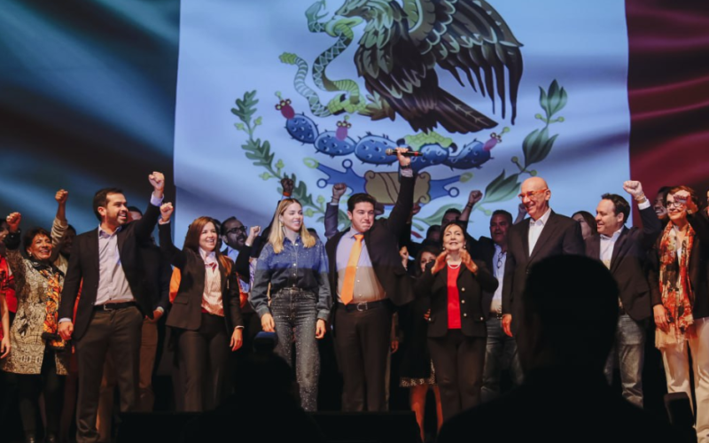 ‘El futuro es naranja’, afirma Samuel García