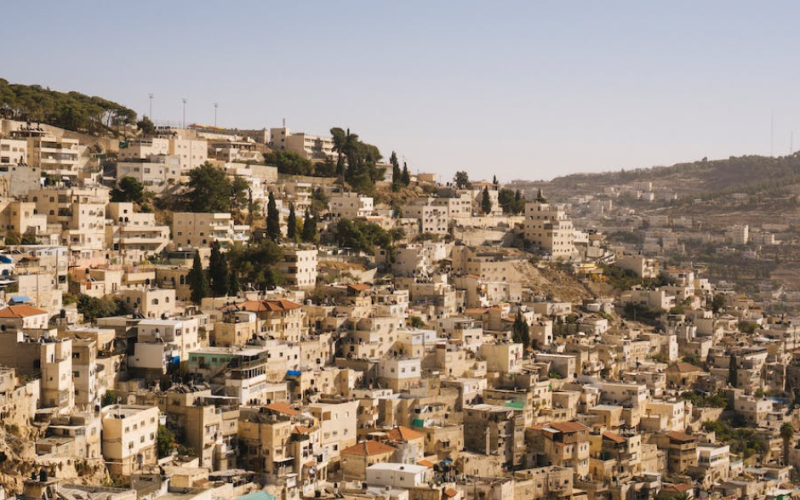 Israel y Hamás firman cese al fuego