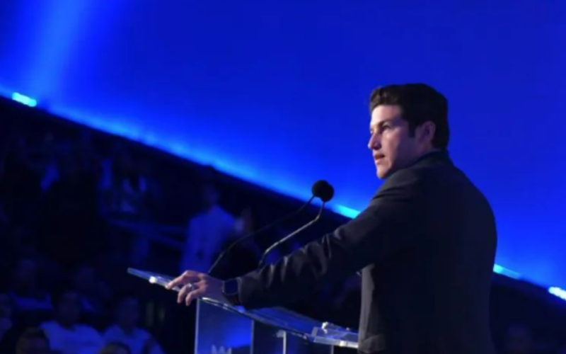 Samuel García enfrenta acusaciones de falta de pago a empleados