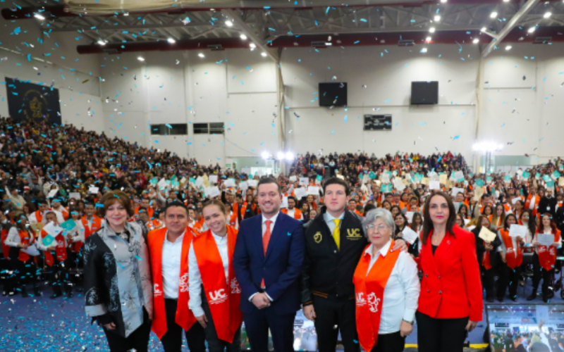 Ceremonia de Graduación en la Universidad Ciudadana