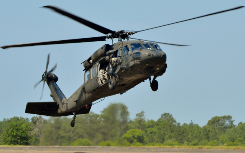 Listo para operar el helicóptero Black Hawk en Nuevo León