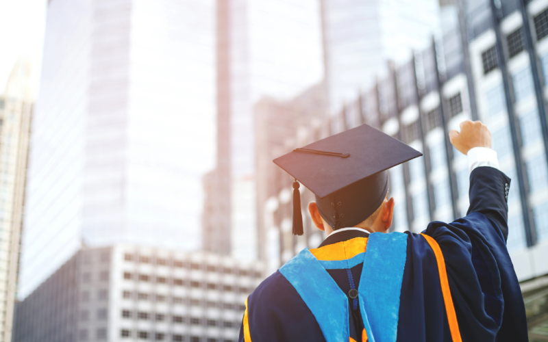 Nuevo León se destaca por su baja tasa de rezago educativo a nivel nacional