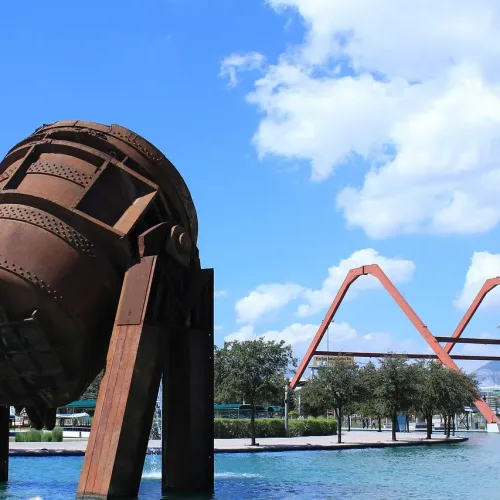 Crecimiento de inversión extranjera destacado en Glosa de NL